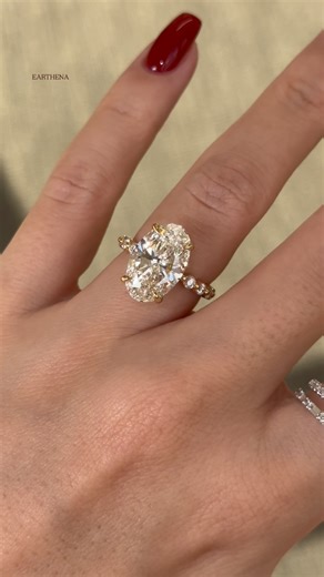 Two sides of brilliance: modern edge meets timeless shine ✨ Rings Featured 🤍The Luna, 4.78ct Elongated Oval-Cut Diamond Hidden Halo Floating Ring ✨ Available with your choice of lab-grown or natural diamond center stone, custom-crafted in 14K or 18K gold, or platinum. 🤍The Luna, Floating Eternity Band 🤍The Muse, Bezel-Set Marquise-Cut Diamond Solitaire Pinky Ring oval cut engagement ring // elongated oval diamond ring // hidden halo engagement ring // natural diamond engagement ring // lab gr
