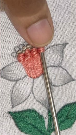 Beautiful Flower Hand Embroidery Stitches | Easy Embroidery for Beginners 🌸 #shortsvideo