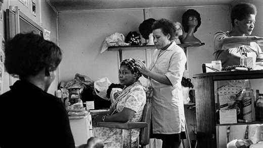 Vanley Burke Talks About His Iconic 'Rivers of Birminam' Photographs | Fstoppers