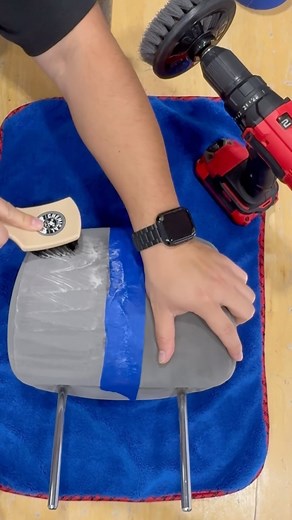 Get rid of stains and grime fast with Lightning Fast!⚡️ Lightning Fast is boosted with strong cleaning agents that penetrate deep, dissolve stains, then emulsify and lift dirt and debris to the surface. Lightning Fast works hard so you don’t have to. Pair it with the Nice & Stiff Brush and make easy work of extracting the set in stains to reveal a clean finish in a matter of seconds! Visit our website or your local @detailgarage store to pick up your bottle of Lightning Fast today! | Chemical Gu