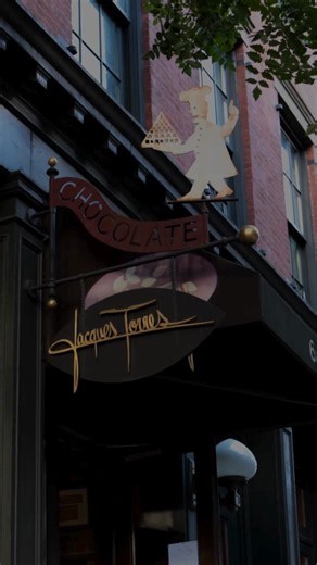 Crafted by NYC’s own Mr. Chocolate, this year’s Halloween collection is wickedly good. Stop by one of our stores before it disappears! 🎃 | Jacques Torres Chocolate