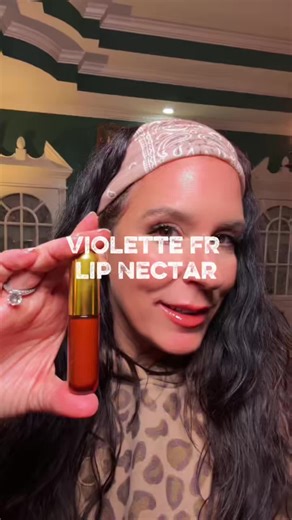 Violette_FR Lip Nectar in Rose de Moab is a hydrating lip stain with glossy shine and a soft rose tint. Lightweight, non-sticky, and effortlessly chic — perfect for French girl lips, juicy color, and everyday glam.