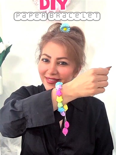 How to Make a Colorful Star Paper Bracelet