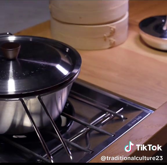 Solo Camping Survival Tips for Rainy Conditions