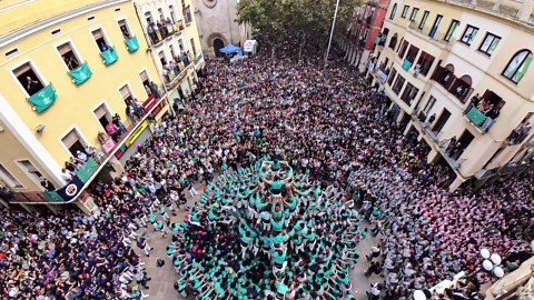 10-Story High Human Tower