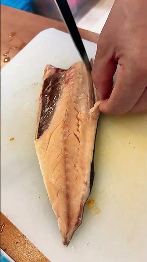 🍲 鯖魚番茄味噌湯：酸甜與鹹鮮的完美交響#鯖魚番茄味噌湯 #味噌湯 #鯖魚料理 #海鮮湯 #手路師