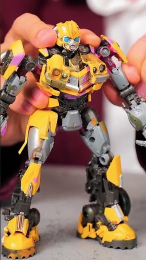 ¡He creado un Transformer Bumblebee como ningún otro - ¡La mejor transformación de todas! 🤖💥