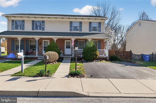 23 Crescent Ln, Littlestown, PA 17340 - MLS PAAD2022692 - Coldwell Banker