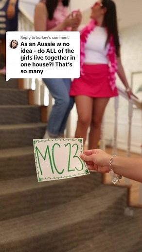 Replying to @kurkey Texas A&M Kappa Delta house tour, Legally Blonde style! Only a few members live in the house, usually comprising of the youngest memeber class! Happy spirit week day 5🥳💚😚🫶 #legallyblonde #housetour #rushtok #recruitment #kappadelta #kd #sororityrecruitment #tamurush