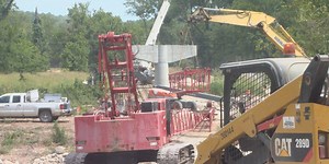 Work continues on Spring River bridge despite delays