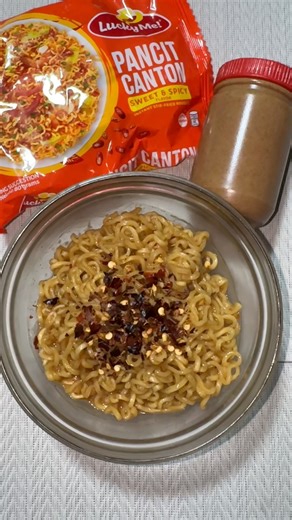 DIY! Lucky Me! Pancit Canton Satay | Hello Fatima