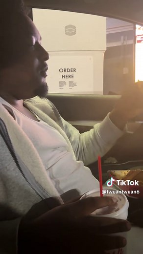 Funny Customer Service Moments To Make You Laugh