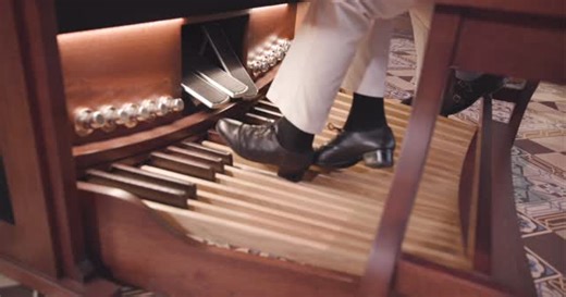 Hauptwerk Virtual Pipe Organ Official Page on Instagram: "Guess whose fancy footwork this is 👀 A raw, candid, behind-the-scenes moment on the Hauptwerk Virtuoso console at the Mixtuur showroom in the Netherlands. Hint: This artist was named a National Patron of Delta Omicron International Music Fraternity in 2023. #Hauptwerk #Virtuoso #PipeOrgan #ConcertOrganist #BehindTheScenes"
