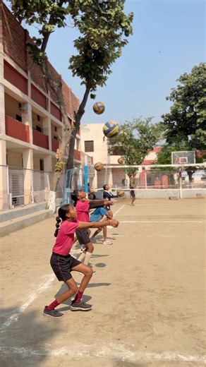 Underhand pass #training #volleyball | rajwinder_gill4