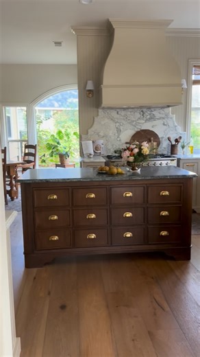 Southern Eclectic Home | Dallas Interior Designer on Instagram: "Where vision meets detail — a Southern Eclectic transformation. With three different levels on the main floor, this was a tricky one but it was so worth it. // #Sylvanproject Design & Construction: @southerneclectic.home McKinney Remodeling/MckinneyRemodeler/Mckinney Interior Designer/Design & Remodeling Firm Dallas/Fairview Remodeling/Fairview Designer/ Nancy Meyer Kitchen"