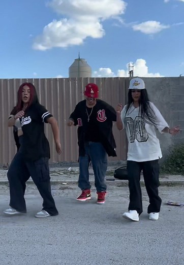 Taka Taka Cumbia Dance: Learn How to Dance Wepa Cumbias