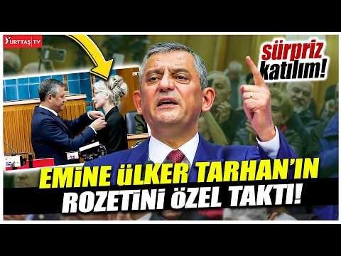 A surprise addition to the CHP! Özgür Özel presented Emine Ülker Tarhan with her party badge!