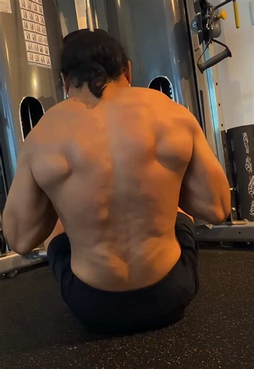 Text me for a complimentary assessment #aesthetics #sohopersonaltrainer #tribecapersonaltrainer #gymnyc