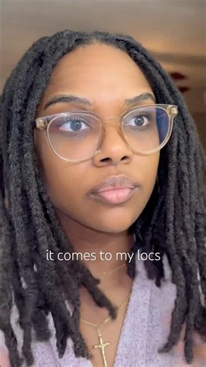 Grab my free loc guide in my bio 💖 #locs #loccommunity #locmaintenance #locretwist #locjourney