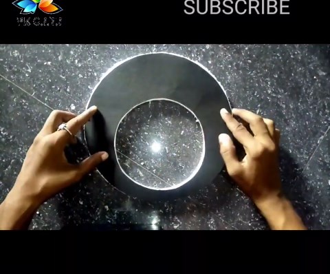Simple DIY clock with colorful design