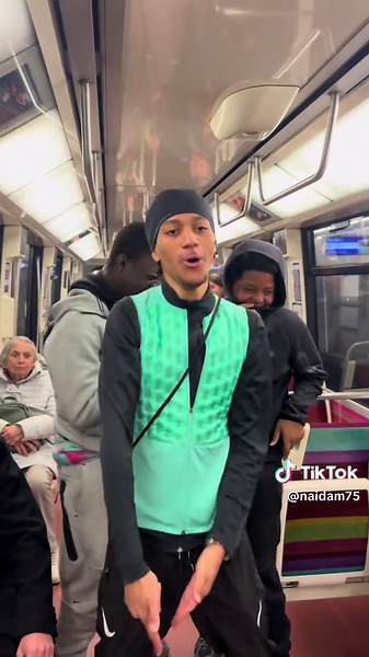 Kakalika Dance Challenge: Join the Fun!