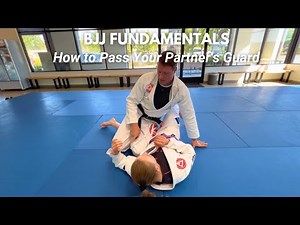 How to Pass the Guard in Jiu-Jitsu | Easy & Effective Guard Pass for Beginners