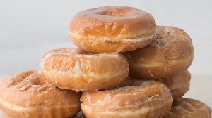Donut manufacturer addresses baked goods recall, says donuts are safe to eat