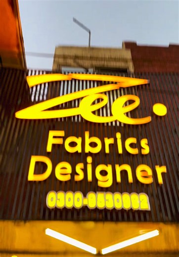 This Pakistani fashion powerhouse brings together top designers under one roof, offering stunning collections for both ladies and gents. With stitching units for men and women, they promise bespoke fits and exceptional quality. *Mark Your Calendars:* Date: October 12th Time: 5pm Location: 📍Soldier Arcade civil lines *Stay Connected:* Follow @zee fabric & Designer on social media to stay updated on their grand opening and latest collections 📱@Erum Tariq #ZeefabricDesigner #GrandOpening #Fashion