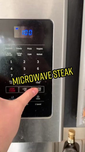 How to Cook Steak in the Microwave