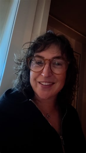 mayim bialik on Instagram: "Did you miss our live with @joeylawrence? We discuss the origin of “Whoa!” and more details on what happened to the Blossom reboot. Click the link in my bio or visit bialikbreakdown.substack.com for the full conversation."