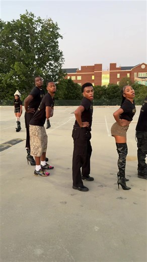 I wanna choreograph for somebody’s tour in 2026 🌍 #cardib #tour #fypシ #dance @sean bankhead @Cardi B