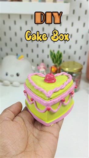 DIY Ceramic Cake Box 🥮♥️ #diy #cakebox #ceramic #fakecake #artandcraft #viralshort #clayart #craft