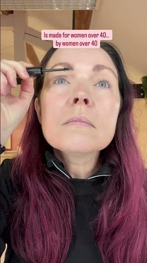 Makeup Over 40: 5-Minute Natural Everyday Look (No Foundation Needed) #makeup #beautyover40 #mascara