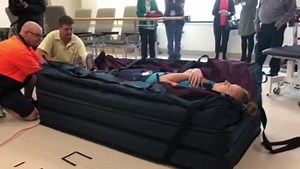 HoverJack patient lifter demonstration at Wagga Base Hospital