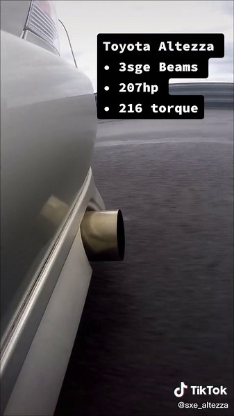 Customized Lexus Altezza Stance: Car Enthusiasts' Dream