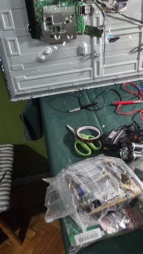 Cómo revisar un capacitor SMD y diagnosticar pantalla sin imagen