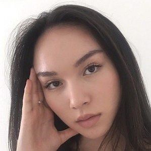 Simone Simmons – Age, Bio, Personal Life, Family & Stats | CelebsAges