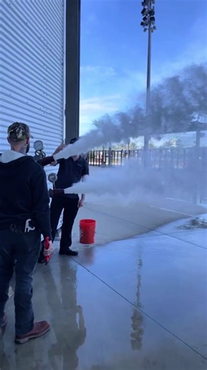 Professional Puddle Maker in Action