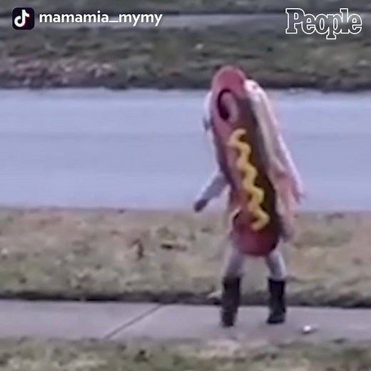 185K views · 625 reactions | That's one way to spread some love! ❤️ | People | Facebook