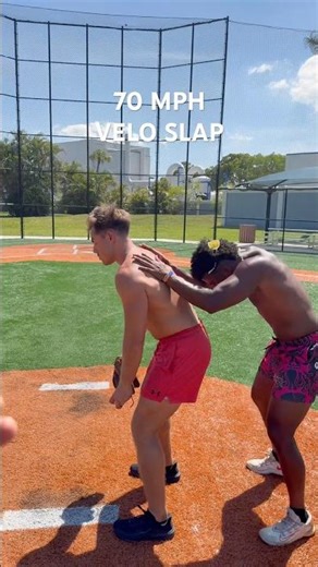70 MPH VELO SLAP WITH MY OFF HAND #baseball #mlb #pitching #athlete #baseballszn