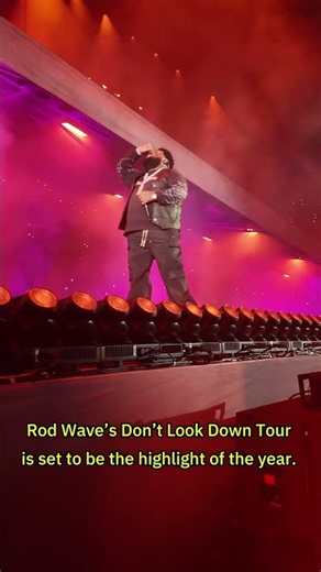 Rod Wave singing TP in Philly