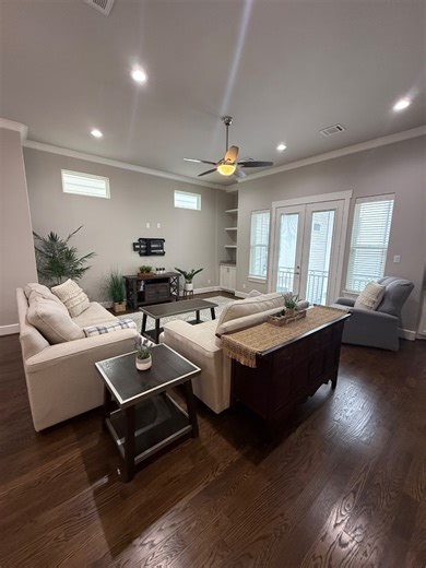 One Day Flash Sale! Houston Estate Sale! | EstateSales.org