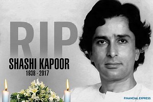 Shashi Kapoor passes away aged 79 in Mumbai, brings to end an iconic era in Bollywood