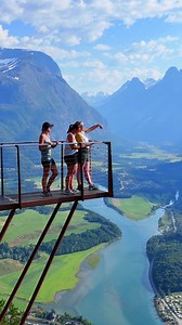 Rampestreken viewpoint is located 537 meters above sea level, offering a stunning view over Åndalsnes, the Romsdal Alps and the fjord below. 🇳🇴 | Spectacular Norway
