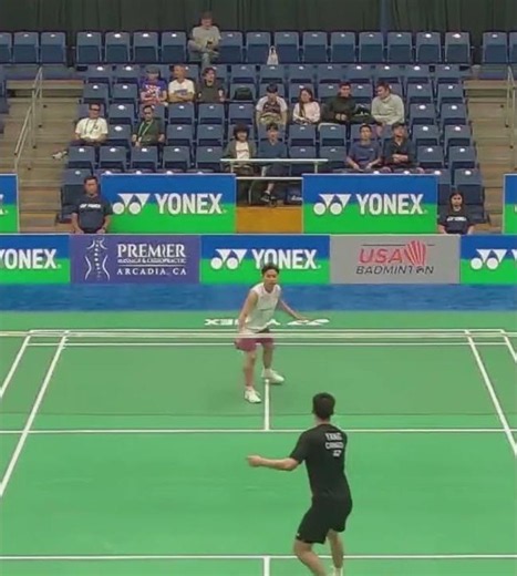 Beautiful Overhead Smash Brian Yang vs Riki Takei #badminton#sports #shorts#羽毛球#badmintoncompetition