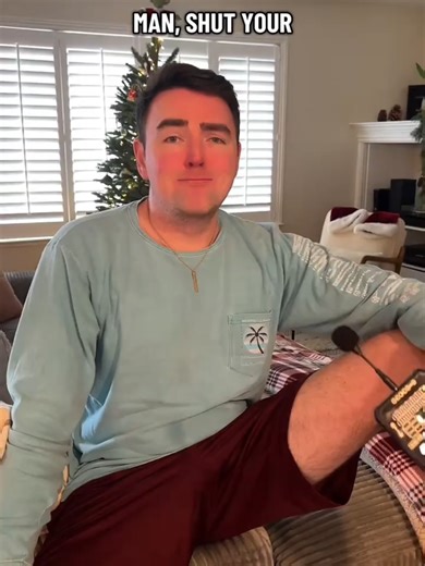 This voice changer sound card is so cool! You can add so many effects to your content!