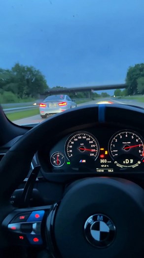 1.4M views · 63K reactions | BMW overtaking at 300kmh+ legal only on the German Autobahn! Normal business in Germany! Drive Safe -2x BMW M4 F82 -Don't attempt at Home -Always keep right on Autobahn -Driver @tristan05_261@felix.frcs #topspeed #300kmh #bmw #m #m4 #f82 #bmwm #highspeed #speeding #racing #autobahnswimmer #nyc #cuttingupintraffic #germanautobahn #autobahn | Autobahn Swimmer | Facebook