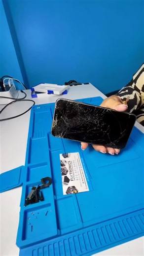 Watch the magic happen! ✨🔧 Our team expertly restores this screen to perfection. From cracks to clarity—see the transformation unfold! 📱💯 #ScreenRepair #TechRevival #Fixtronics #DeviceCare #dallasrepairservices | Fixtronics Cellphone & Electronics Repair