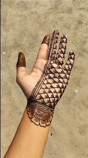 🌺easy and beautifull 😍mehndi desing💫#song #viral #art #drawing #trending #viralvideos #mehndi