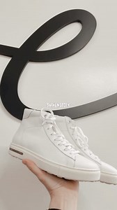 What’s the newest look from @birkenstock? The BEND MID⭐️ Designed with the same iconic footbed as the classic sandals, so if you have Birkenstocks you already know your size😀 Available in black and white in store and online. shop.elitebridalboutique.com #birkenstock #bend #tunner #sneaker #shoeboutique #birkenstockbend #boutique | Elite Bridal Boutique